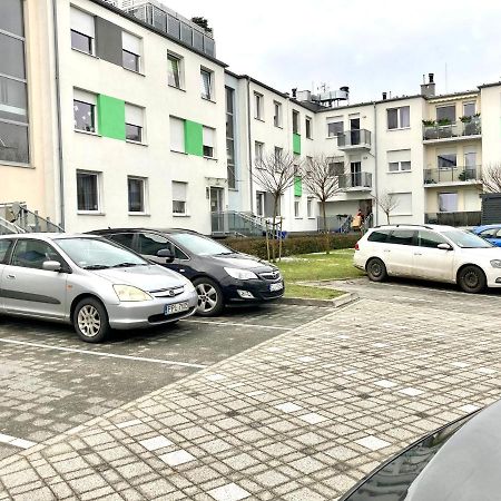 Modern Calm Studio, Вроцлав Екстериор снимка